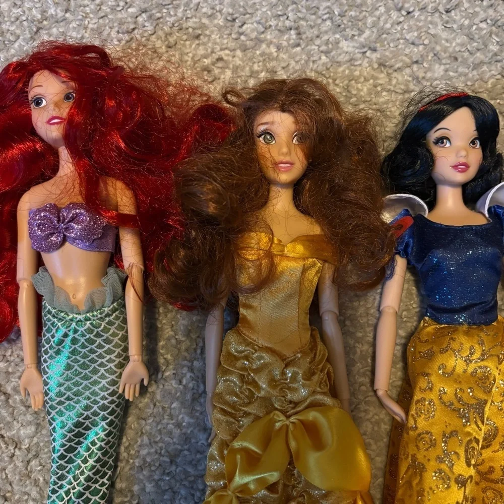 Disney Store Classic Articulated Princess Doll Collection Bundle Rapunzel Belle